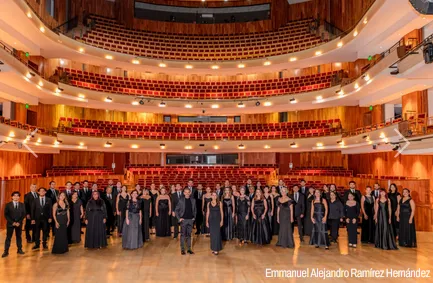 CORO DEL TEATRO DEL BICENTENARIO RÉQUIEM DE DURUFLÉ